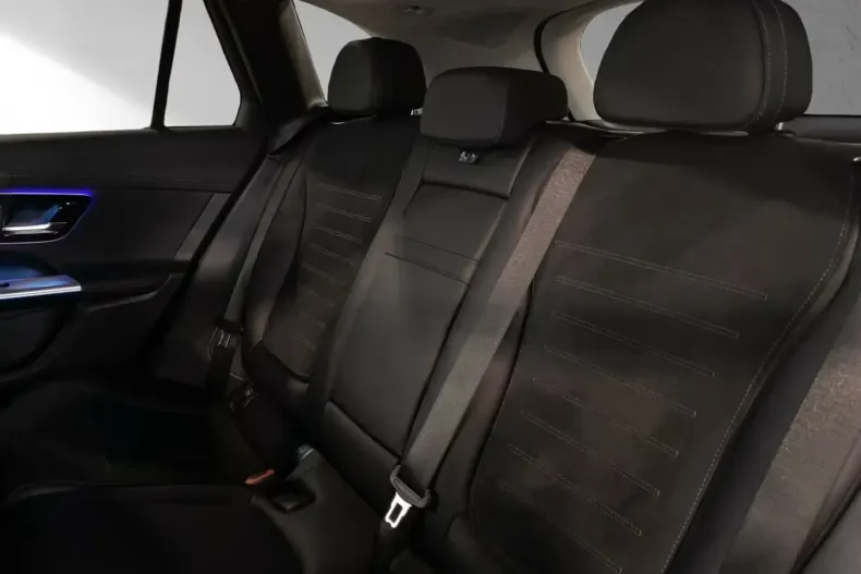 Mercedes-Benz GLC 200 din 2024 cu 12.390 km - oferta MER152537 - foto 13