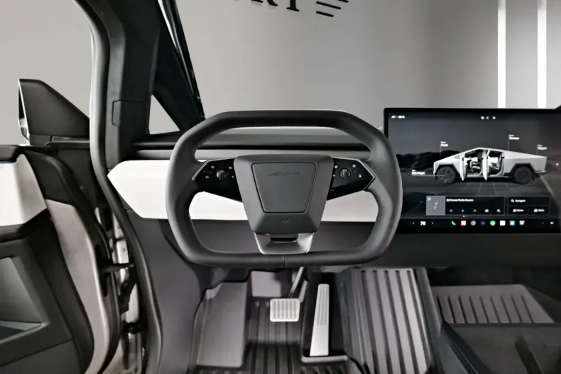 Tesla Cybertruck din 2024 cu 1.500 km - oferta TES152540 - foto 13