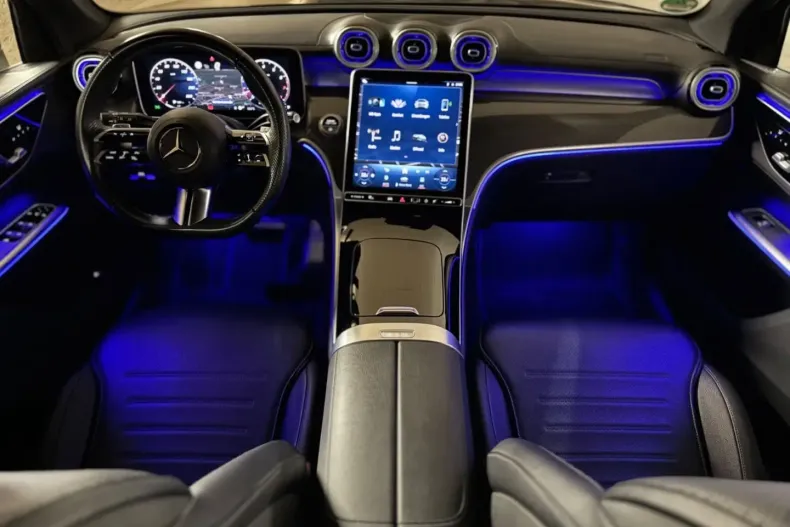 Mercedes-Benz GLC 200 din 2024 cu 61.350 km - oferta MER152541 - foto 11