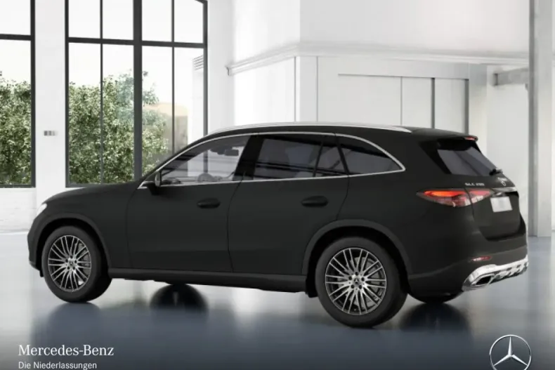 Mercedes-Benz GLC 200 din 2024 cu 4.942 km - oferta MER152545 - foto 12