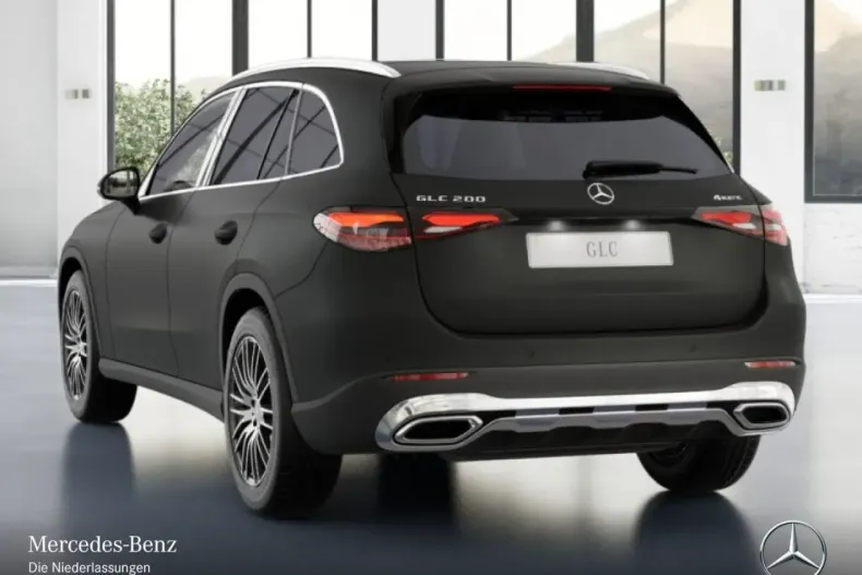 Mercedes-Benz GLC 200 din 2024 cu 4.942 km - oferta MER152545 - foto 17