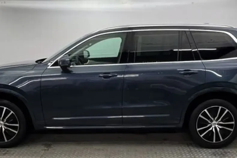 Volvo XC90 din 2020 cu 67.597 km - oferta VOL152549 - foto 2