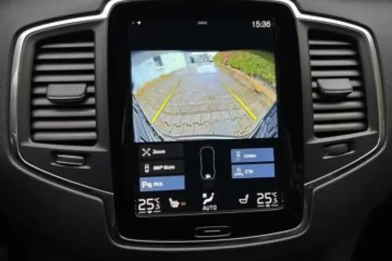 Volvo XC90 din 2020 cu 67.597 km - oferta VOL152549 - foto 11