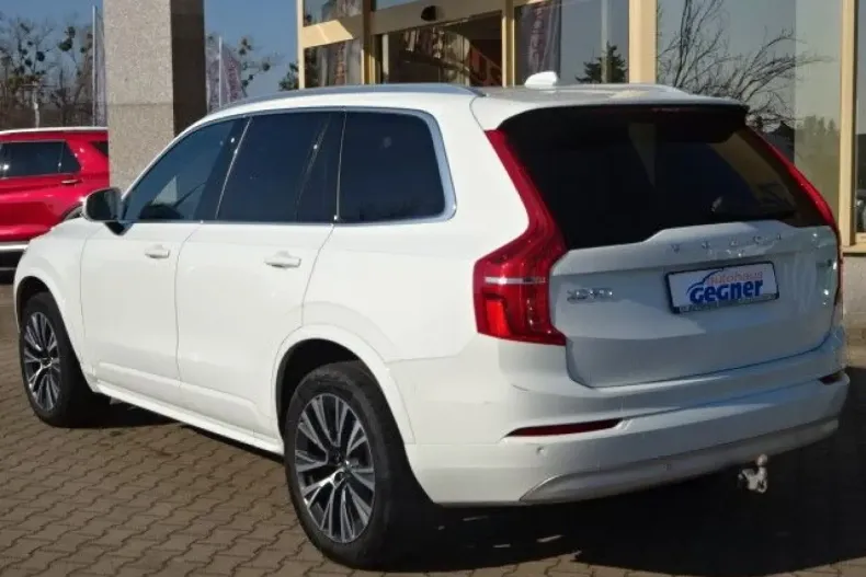 Volvo XC90 din 2021 cu 61.236 km - oferta VOL152553 - foto 3