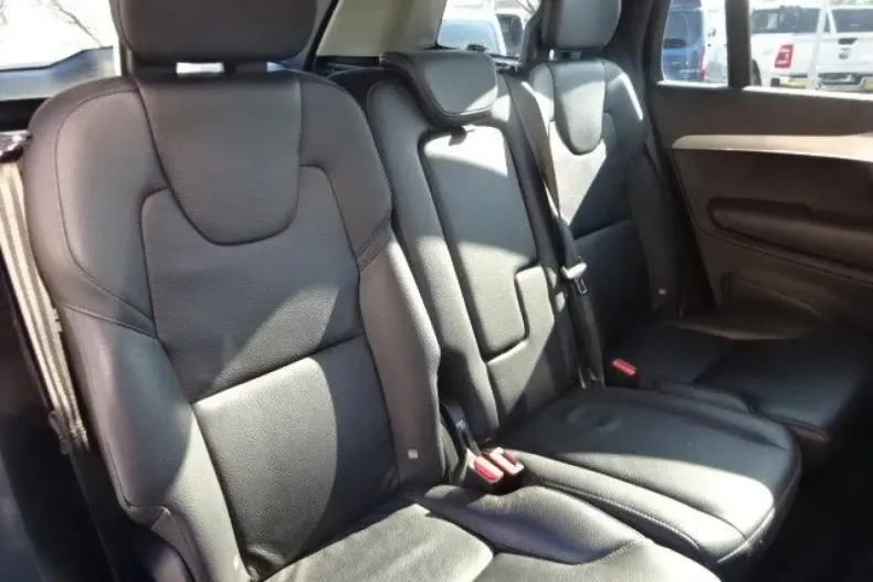 Volvo XC90 din 2021 cu 61.236 km - oferta VOL152553 - foto 8