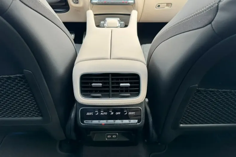 Mercedes-Benz GLE 53 AMG din 2024 cu 33.901 km - oferta MER152562 - foto 14