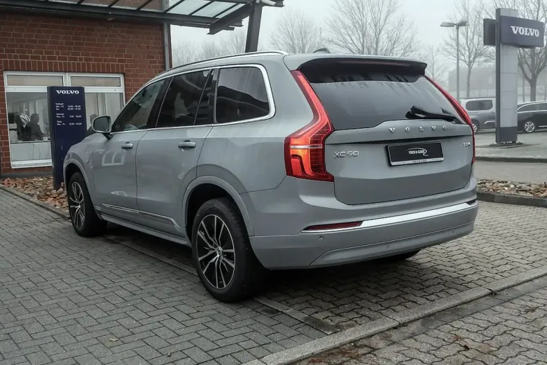 Volvo XC90 din 2024 cu 21.000 km - oferta VOL152563 - foto 4