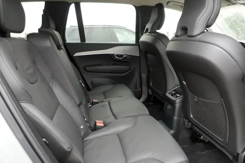 Volvo XC90 din 2024 cu 21.000 km - oferta VOL152563 - foto 6