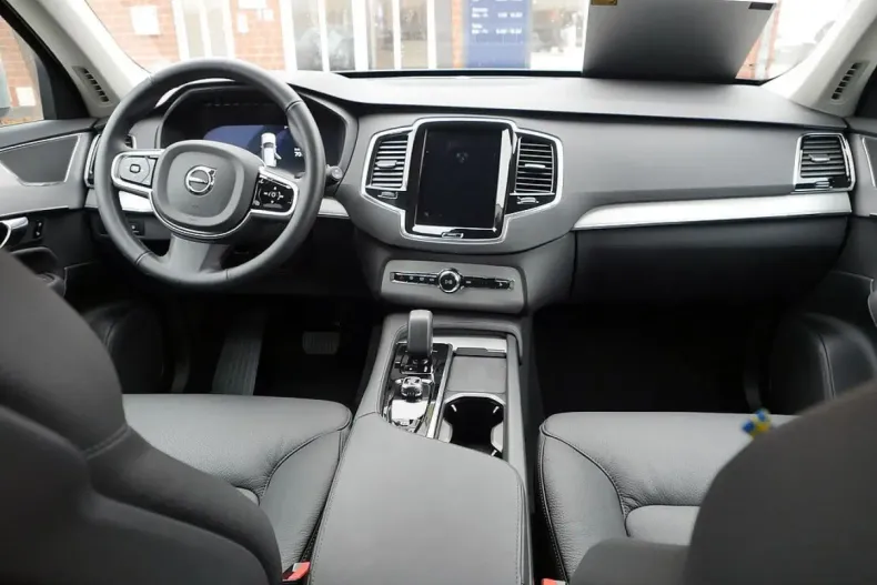 Volvo XC90 din 2024 cu 21.000 km - oferta VOL152563 - foto 7