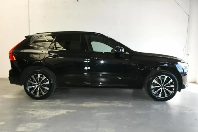 Volvo XC60 din 2023 cu 45.700 km - oferta VOL152565 - foto 5
