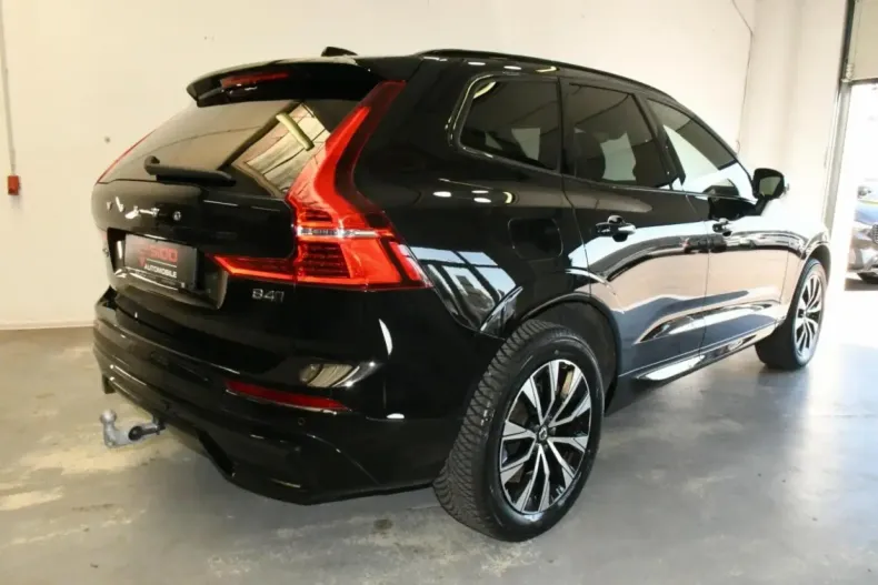 Volvo XC60 din 2023 cu 45.700 km - oferta VOL152565 - foto 6