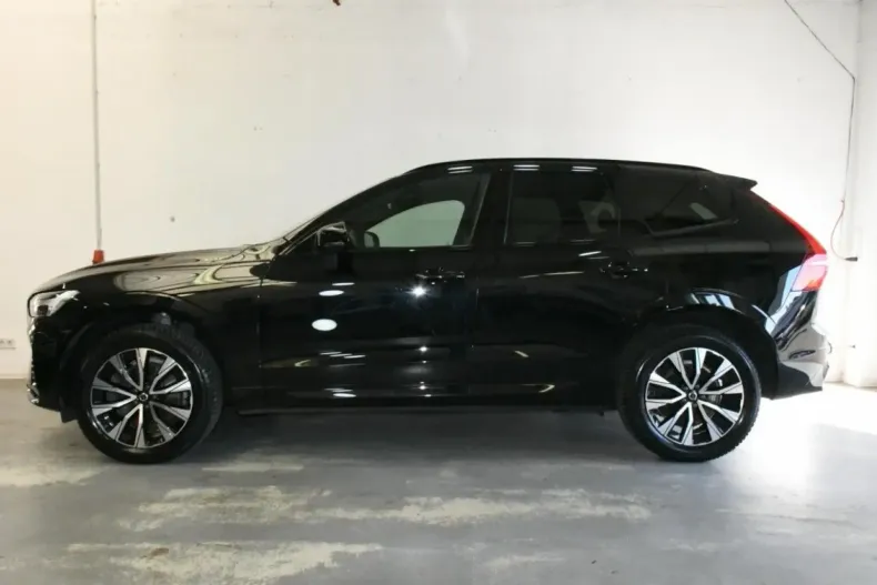 Volvo XC60 din 2023 cu 45.700 km - oferta VOL152565 - foto 9