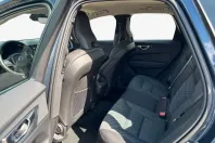 Volvo XC60 din 2024 cu 11.430 km - oferta VOL152566 - foto 4