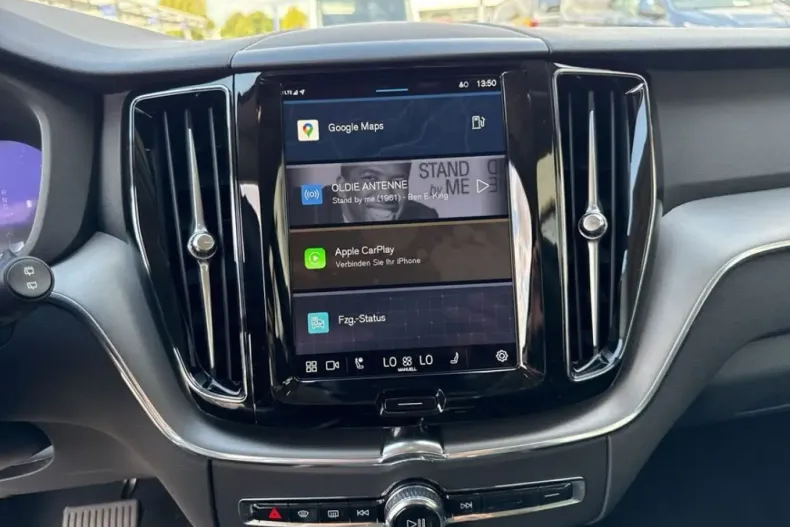 Volvo XC60 din 2024 cu 11.430 km - oferta VOL152566 - foto 8