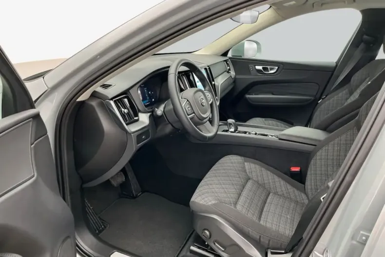 Volvo XC60 din 2024 cu 18.918 km - oferta VOL152568 - foto 5