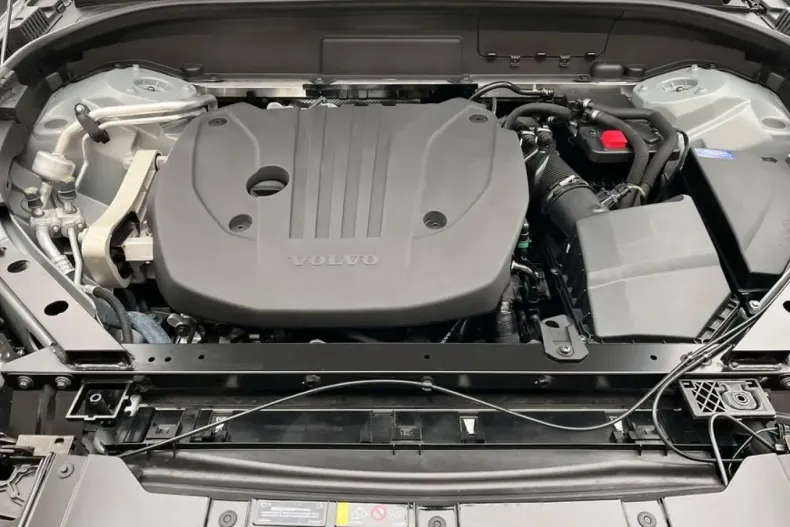 Volvo XC60 din 2024 cu 18.918 km - oferta VOL152568 - foto 17