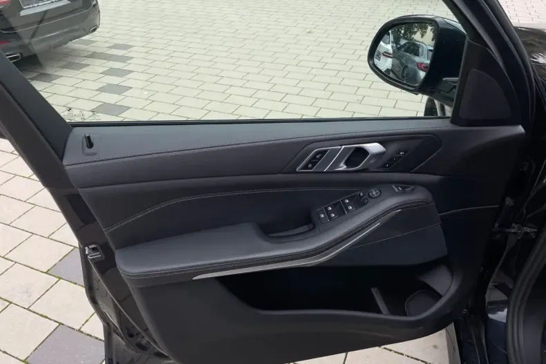 BMW X5 din 2021 cu 67.100 km - oferta BMW152588 - foto 12