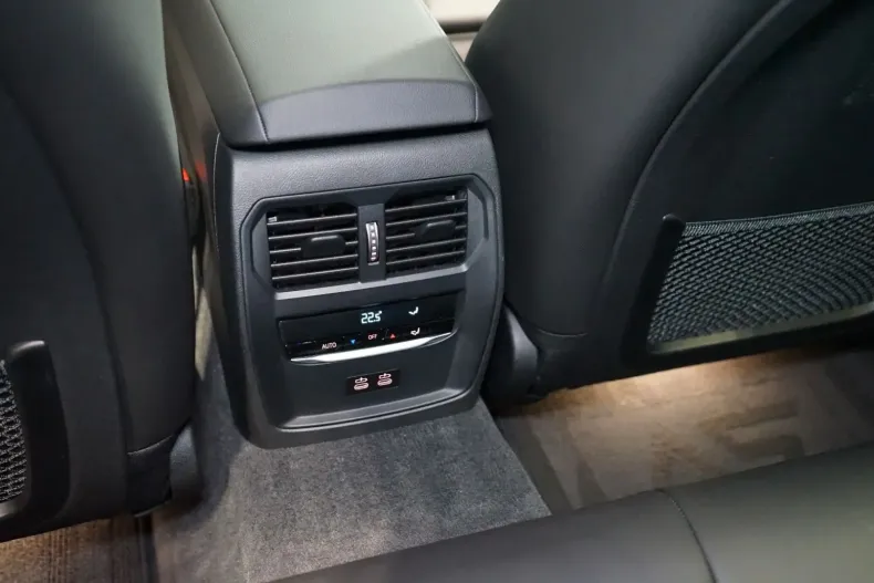 BMW M340i din 2023 cu 39.701 km - oferta BMW152593 - foto 20