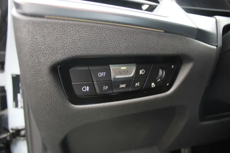 BMW M340i din 2024 cu 5.648 km - oferta BMW152596 - foto 15