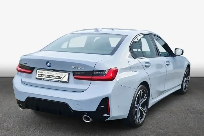 BMW 330 din 2023 cu 31.211 km - oferta BMW152599 - foto 2