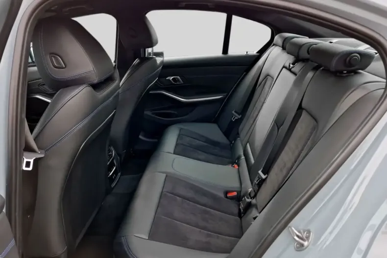 BMW 330 din 2023 cu 31.211 km - oferta BMW152599 - foto 12