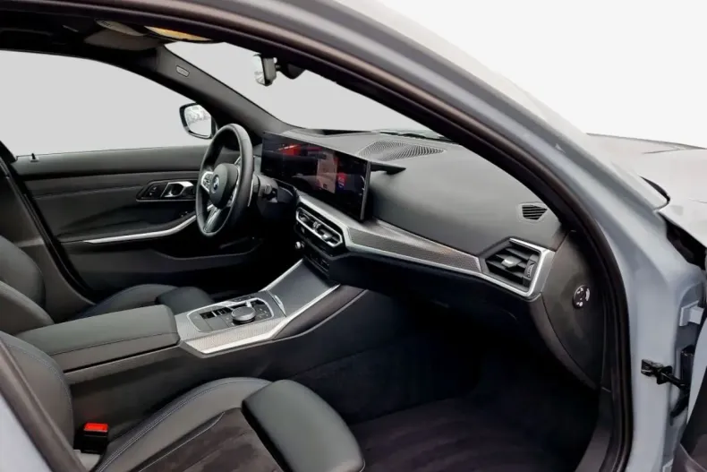 BMW 330 din 2023 cu 31.211 km - oferta BMW152599 - foto 13