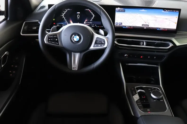 BMW 330 din 2024 cu 36.400 km - oferta BMW152602 - foto 10