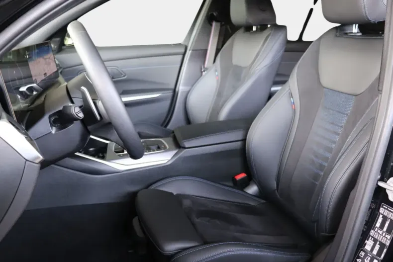 BMW 330 din 2024 cu 36.400 km - oferta BMW152602 - foto 14