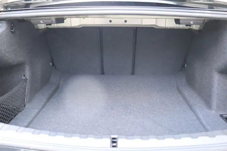 BMW 330 din 2024 cu 36.400 km - oferta BMW152602 - foto 17