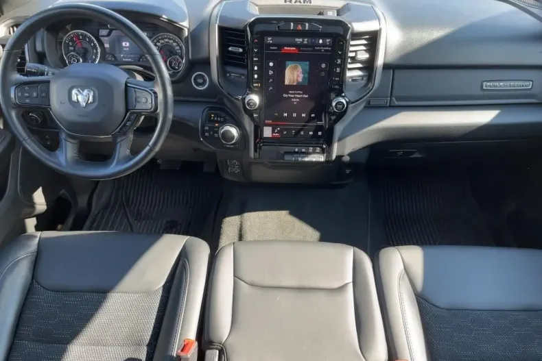 Dodge RAM din 2023 cu 39.070 km - oferta DOD152604 - foto 8