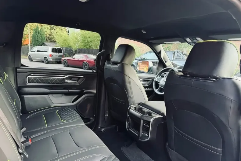 Dodge RAM din 2023 cu 11.007 km - oferta DOD152605 - foto 43