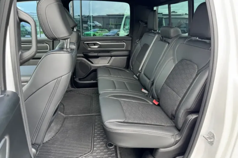 Dodge RAM din 2023 cu 32.700 km - oferta DOD152606 - foto 10