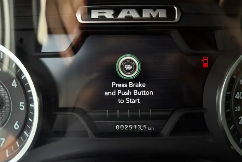 Dodge RAM din 2024 cu 2.500 km - oferta DOD152607 - foto 36