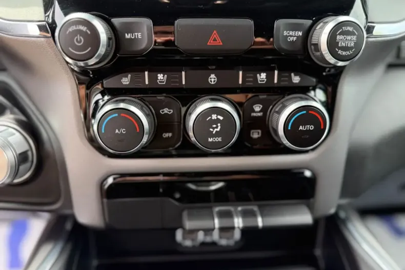 Dodge RAM din 2024 cu 2.500 km - oferta DOD152607 - foto 38