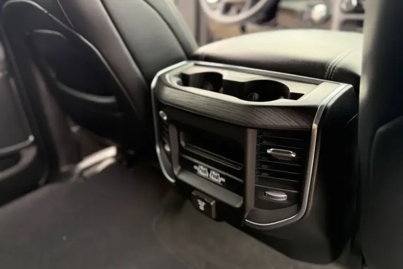 Dodge RAM din 2024 cu 2.500 km - oferta DOD152607 - foto 41