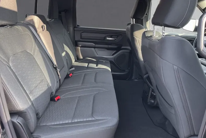 Dodge RAM din 2025 cu 1.490 km - oferta DOD152609 - foto 5