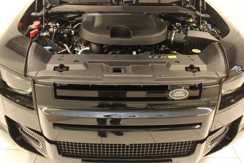 Land Rover Defender din 2025 cu 25.500 km - oferta LAN152613 - foto 20