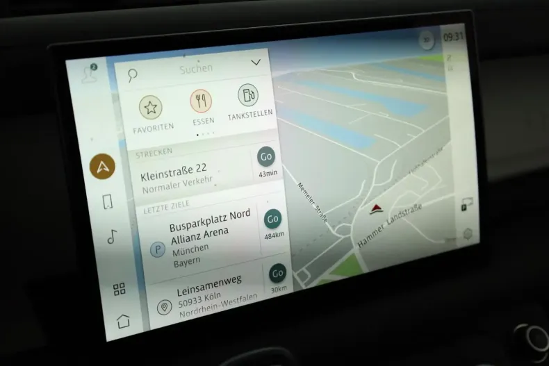 Land Rover Defender din 2023 cu 32.600 km - oferta LAN152616 - foto 17