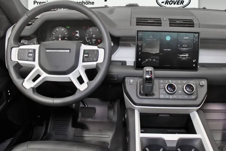 Land Rover Defender din 2024 cu 37.900 km - oferta LAN152618 - foto 6