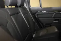 Land Rover Defender din 2024 cu 37.900 km - oferta LAN152618 - foto 9