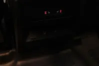 Land Rover Defender din 2024 cu 37.900 km - oferta LAN152618 - foto 17