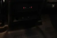 Land Rover Defender din 2024 cu 44.900 km - oferta LAN152619 - foto 16