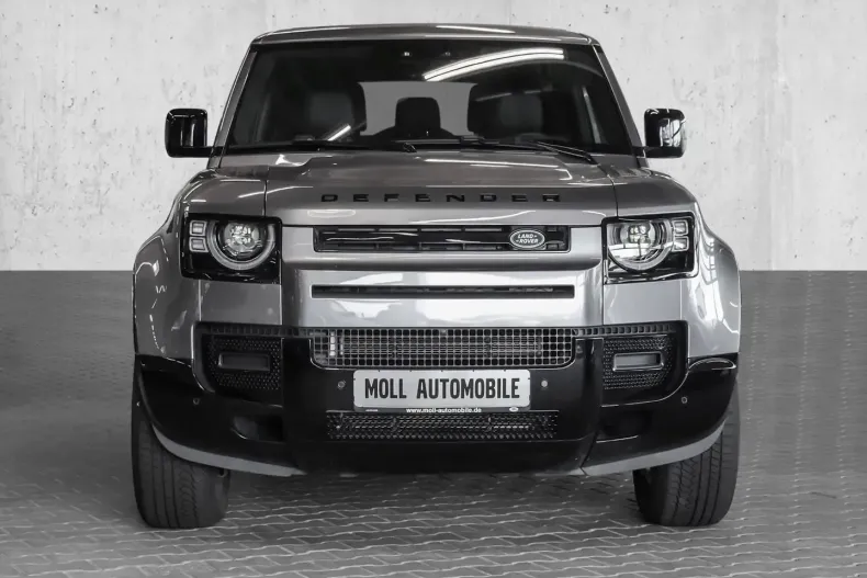 Land Rover Defender din 2023 cu 30.376 km - oferta LAN152620 - foto 7