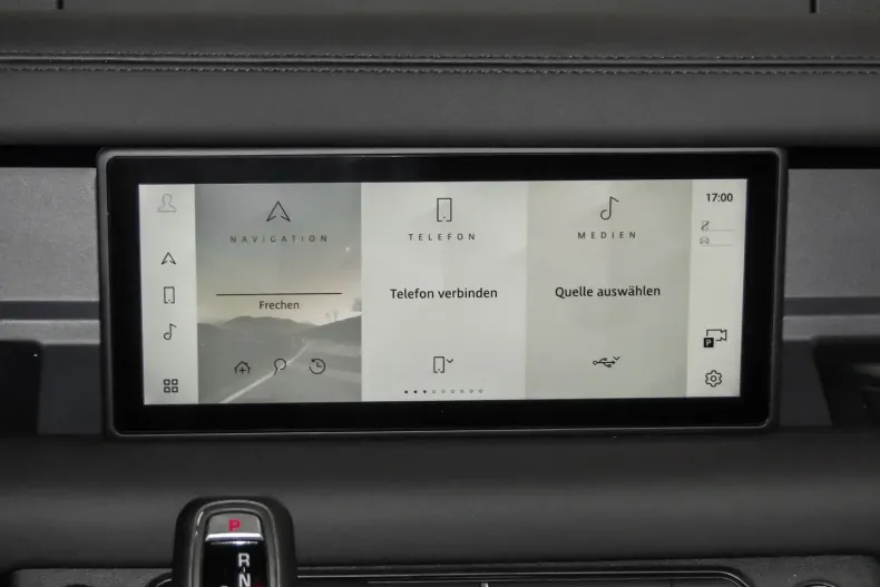 Land Rover Defender din 2023 cu 30.376 km - oferta LAN152620 - foto 10