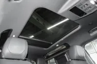 Land Rover Defender din 2023 cu 30.376 km - oferta LAN152620 - foto 16