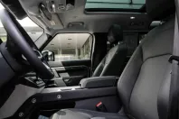 Land Rover Defender din 2025 cu 12.988 km - oferta LAN152621 - foto 14
