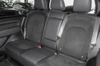 Land Rover Defender din 2023 cu 46.972 km - oferta LAN152623 - foto 5