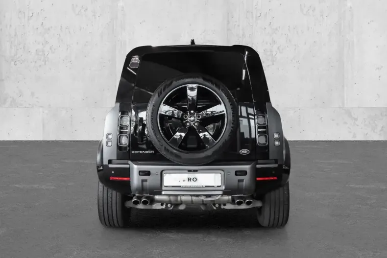 Land Rover Defender din 2023 cu 46.972 km - oferta LAN152623 - foto 6