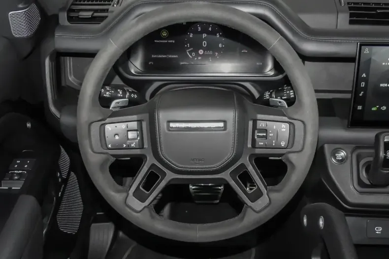 Land Rover Defender din 2023 cu 46.972 km - oferta LAN152623 - foto 23