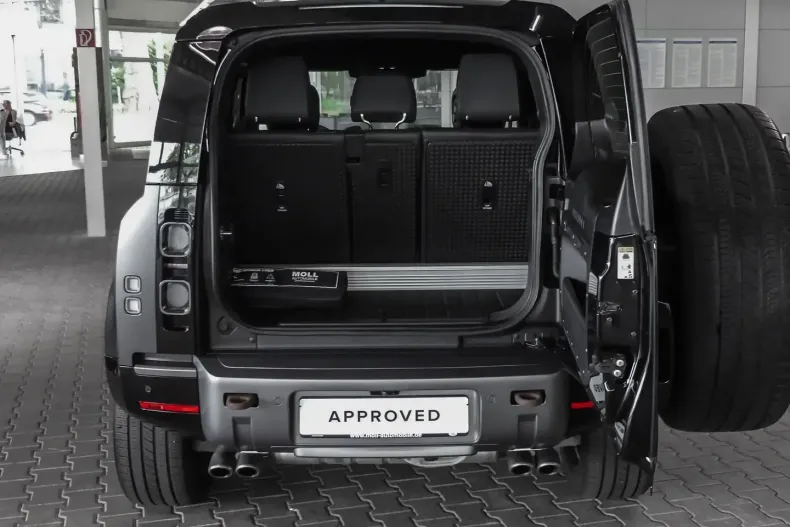 Land Rover Defender din 2023 cu 46.972 km - oferta LAN152623 - foto 24